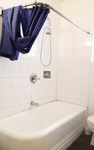 East 58TH ST in New York, NY - Building Photo - Building Photo