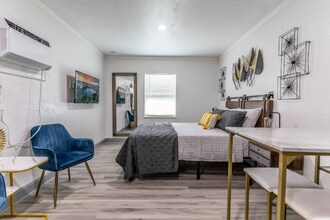 511 San Juan Blvd in Orlando, FL - Building Photo - Building Photo