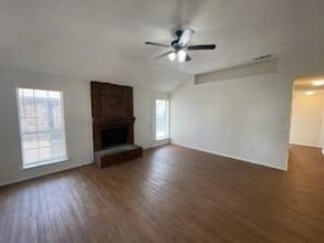 1218 Brooklawn Dr in Arlington, TX - Building Photo - Building Photo