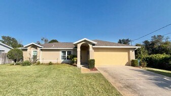 2471 Oleander Rd in DeLand, FL - Building Photo