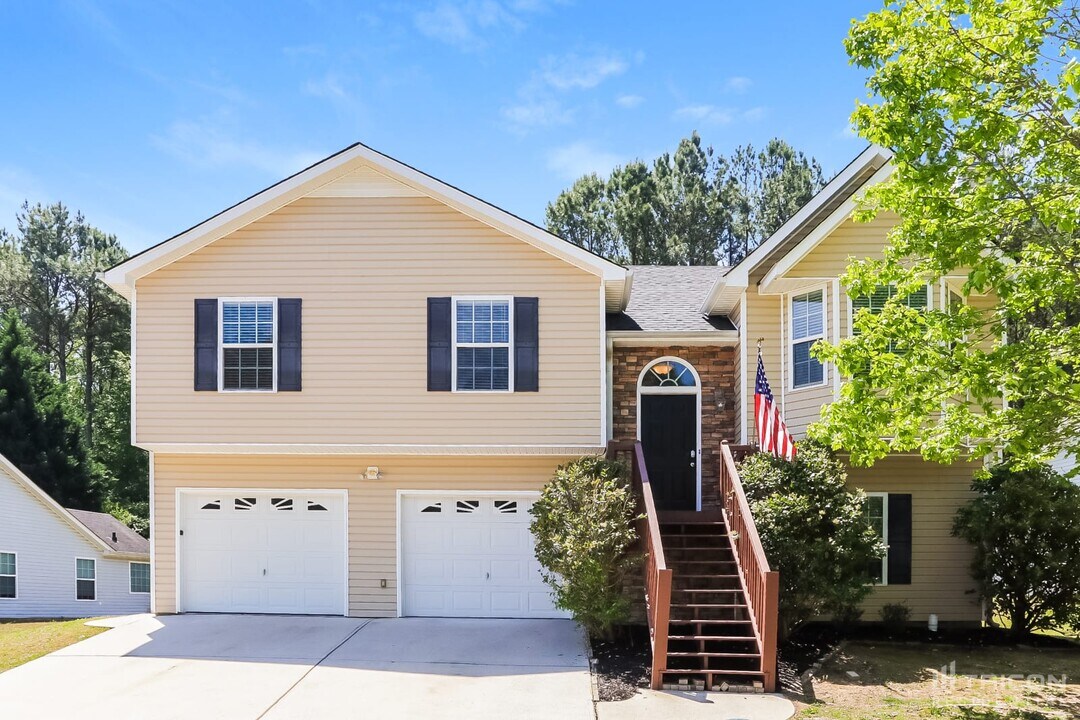 207 West Bridge Dr Photo