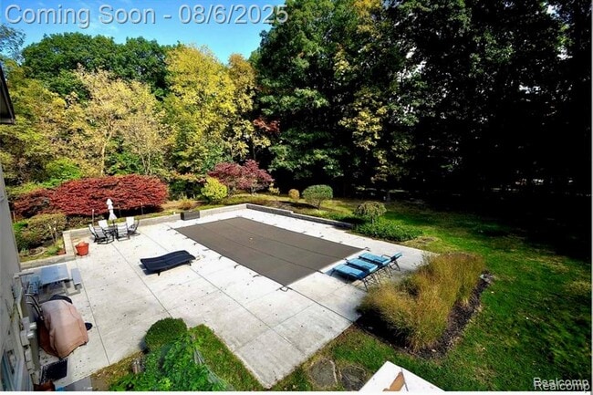 5721 Kenmoor Rd in Bloomfield Hills, MI - Building Photo - Building Photo