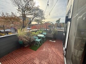 3916 14th St NW, Unit Unit 3 in Washington, DC - Building Photo