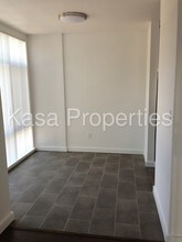2240 Blake St-Unit -104 in Berkeley, CA - Building Photo - Building Photo