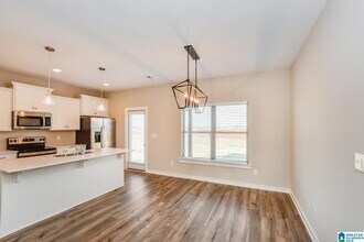 215 John Harold Dr in Meridianville, AL - Building Photo - Building Photo