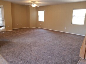 9475 Fermata Ct in Las Vegas, NV - Building Photo - Building Photo