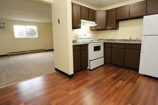 Turnberry Apartments