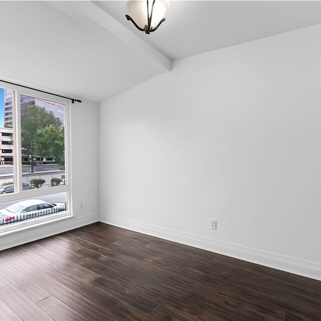 1001 W Stevens Ave in Santa Ana, CA - Building Photo