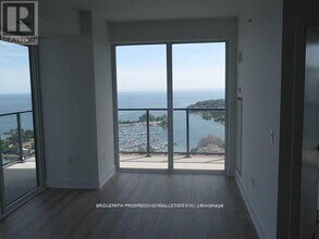 30 Shore Breeze Dr in Toronto, ON - Building Photo - Building Photo