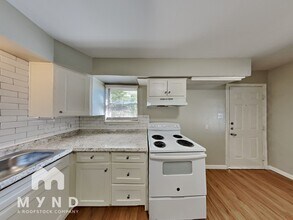 511 Cynisca St in Waxahachie, TX - Building Photo - Building Photo