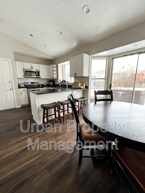 734 W 2220 N in Lehi, UT - Building Photo - Building Photo