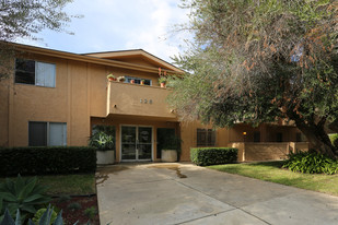 Vista Hills Apartments