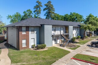 Ellis at Champions in Spring, TX - Foto de edificio - Building Photo