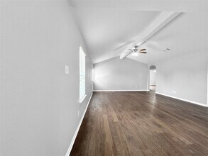 12101 Seacrest Ln in La Marque, TX - Building Photo - Building Photo