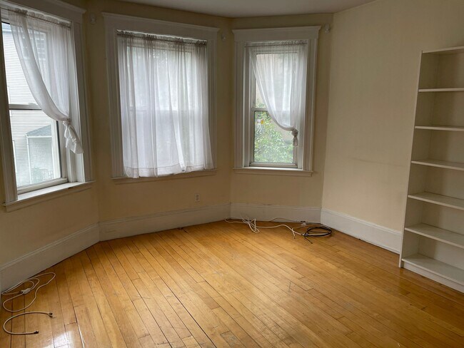 294 Harvard St, Unit 21 in Cambridge, MA - Foto de edificio - Building Photo