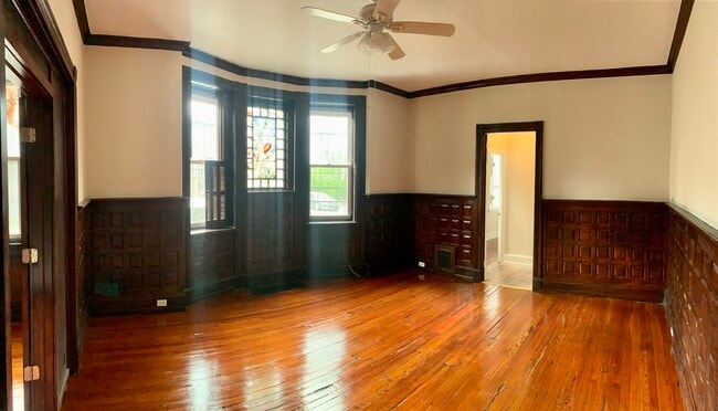 4023 Pine St, Unit 1 in Philadelphia, PA - Foto de edificio - Building Photo