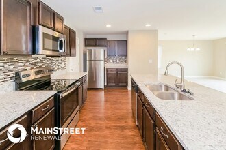 9350 Hoffman Pl in Warrior, AL - Foto de edificio - Building Photo