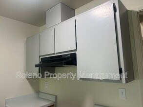 766 E Tabor Ave in Fairfield, CA - Building Photo - Building Photo