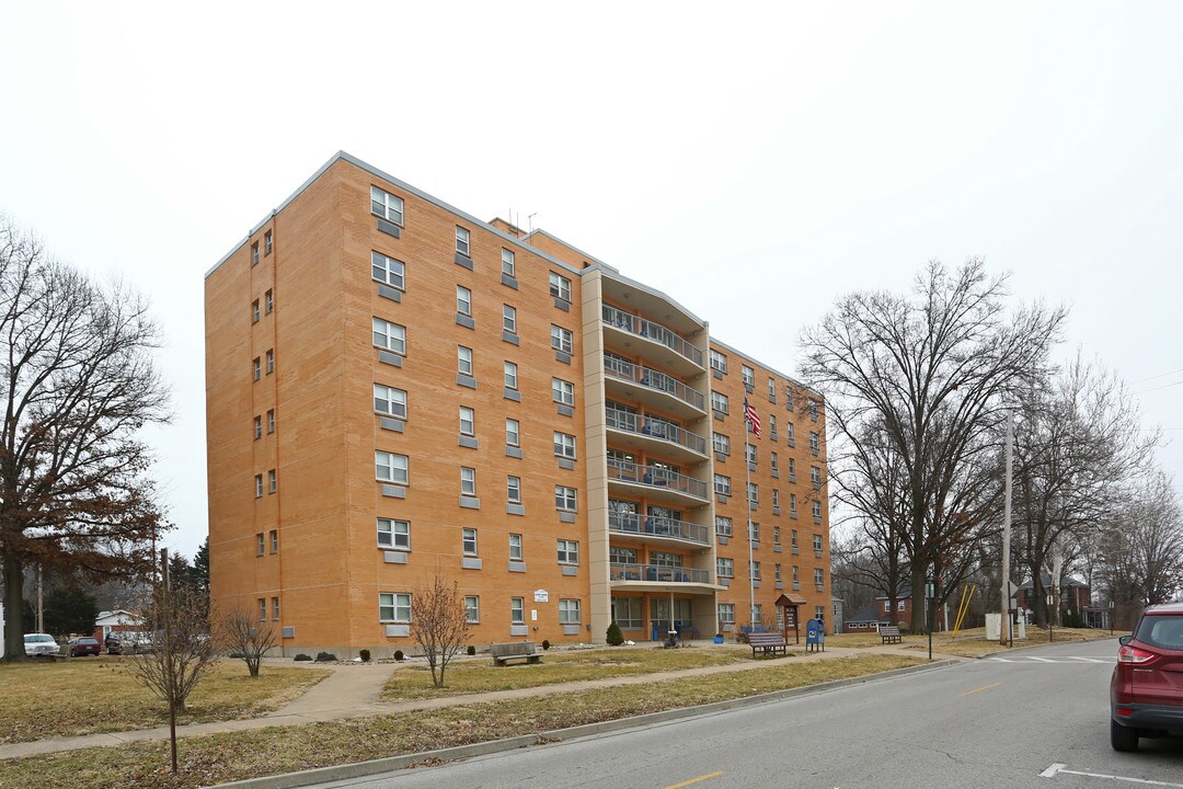 Braner Homes in Collinsville, IL - Foto de edificio