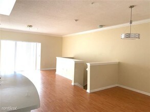 5980 W Sample Rd-Unit -Apt 303 in Coral Springs, FL - Building Photo - Building Photo