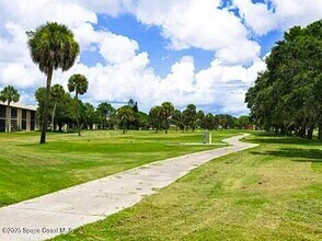 2245 Golf Isle Dr in Melbourne, FL - Building Photo - Building Photo