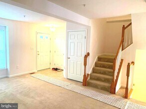 7329 Granite Woods Ct in Woodlawn, MD - Building Photo - Building Photo