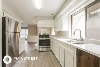 1335 Westgreen Blvd in Katy, TX - Building Photo - Building Photo