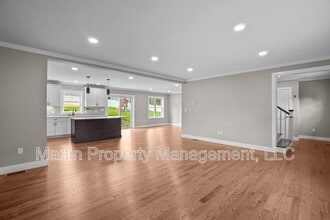 26 Atwood Ave in Wakefield, MA - Building Photo - Building Photo