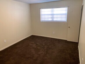 3438 Spottswood Ave in Memphis, TN - Building Photo - Building Photo