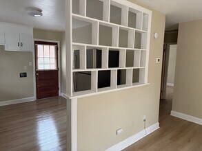 3728 Dresden Dr E in Charlotte, NC - Building Photo - Building Photo