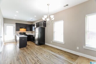 140 GREENWOOD Cir in Calera, AL - Building Photo - Building Photo