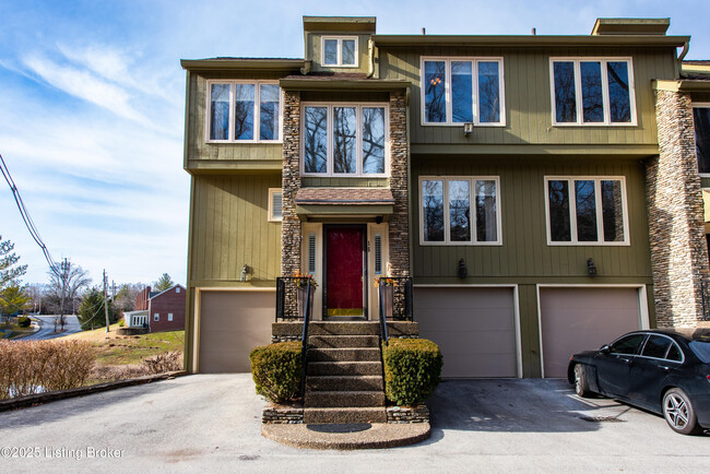 property at 15 Harrods Landing Dr