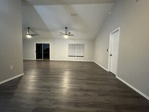7393 Landmark Dr in Spring Hill, FL - Building Photo - Building Photo