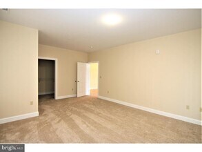 1665 Kenton Rd in Dover, DE - Building Photo - Building Photo