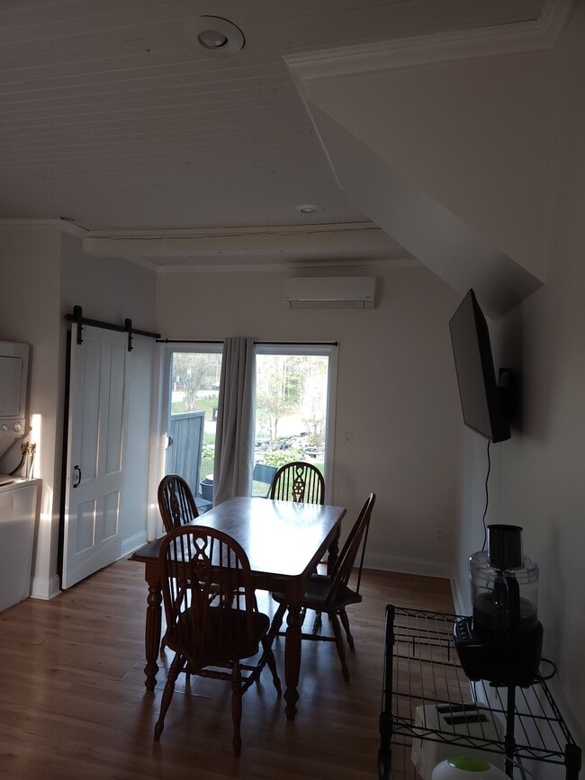 90 Depot St, Unit 90 B Depot St. in Chester, VT - Building Photo - Building Photo