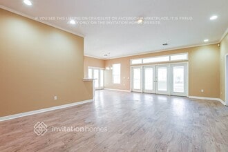 336 Stanley Bell Dr in Mount Dora, FL - Foto de edificio - Building Photo