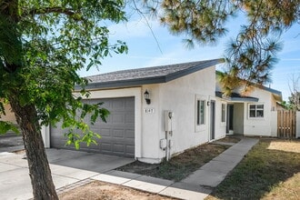 8147 W Greer Ave in Peoria, AZ - Building Photo - Building Photo