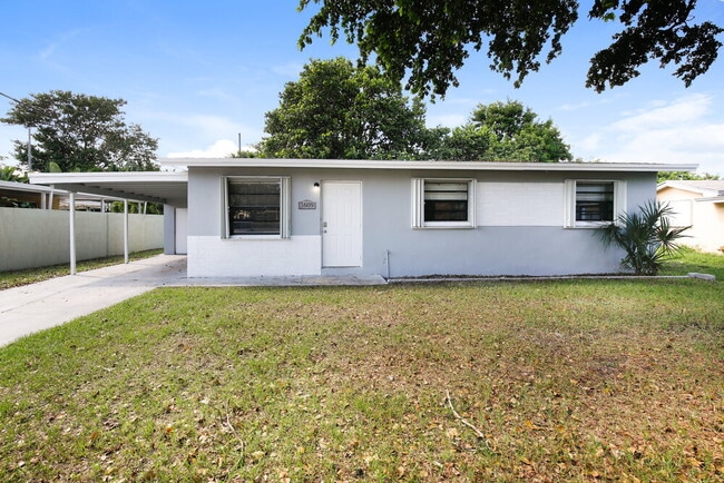 property at 1609 NW 16th St