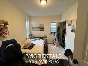 194 Hillside St in Boston, MA - Building Photo - Building Photo