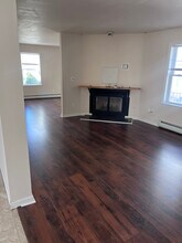 194 Clare Ave in Boston, MA - Building Photo - Building Photo
