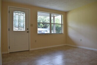 4645 Gazania St in New Port Richey, FL - Building Photo - Building Photo