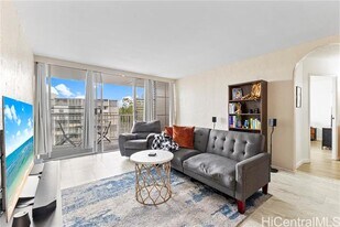 95-020 Waihonu St in Mililani, HI - Building Photo