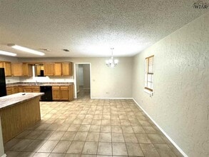 2953 Stearns Ave in Wichita Falls, TX - Building Photo - Building Photo