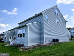 122 Garrett Ln in Gilbertsville, PA - Building Photo - Building Photo