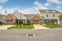 Majors Crossing in Rock Creek, OH - Foto de edificio - Building Photo