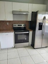 1251 SE 31st Ct in Homestead, FL - Building Photo - Building Photo