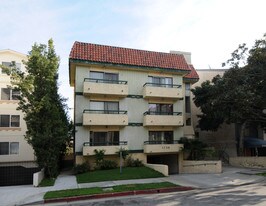 1738 S Bentley Ave in Los Angeles, CA - Building Photo