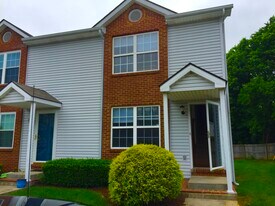 400 Wabarto Way in Nicholasville, KY - Building Photo