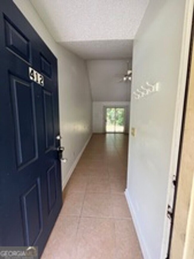 412-414-414 Admiral's Walk Dr in St. Marys, GA - Building Photo - Building Photo