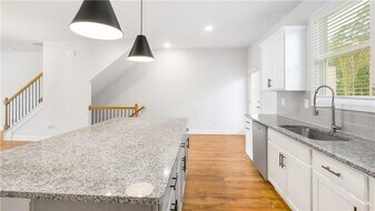 1274 Ainsworth Alley in Sugar Hill, GA - Building Photo